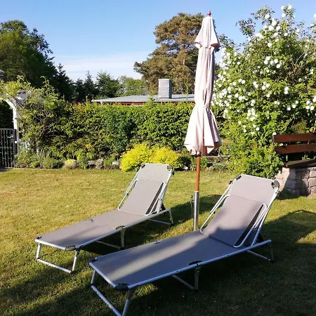 度假居 Am Mit Ruderboot Mustin (Mecklenburg-Vorpommern)