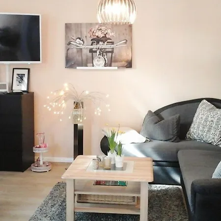 度假居 Am Mit Ruderboot Mustin (Mecklenburg-Vorpommern)