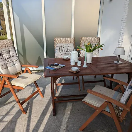 Am Mit Ruderboot 度假居