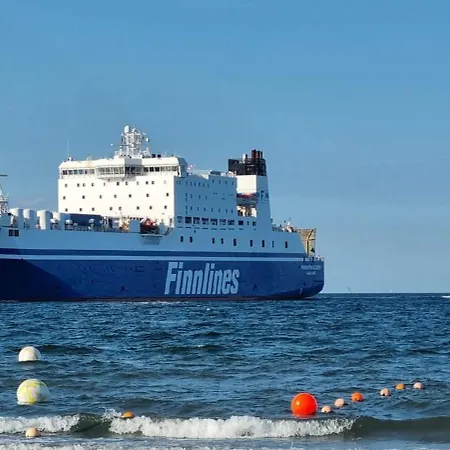 Am Mit Ruderboot Mustin (Mecklenburg-Vorpommern)